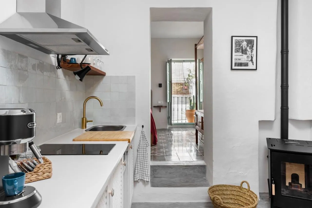 Apartamento La AMARA Maha - en el casco antiguo de Frigiliana